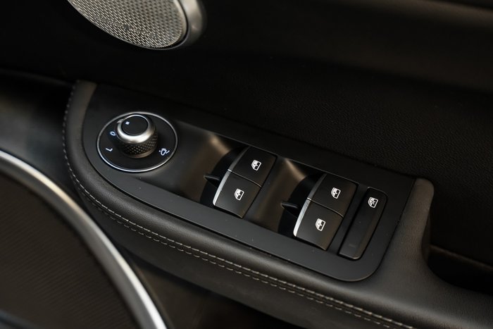 2021 Alfa Romeo Giulia Veloce