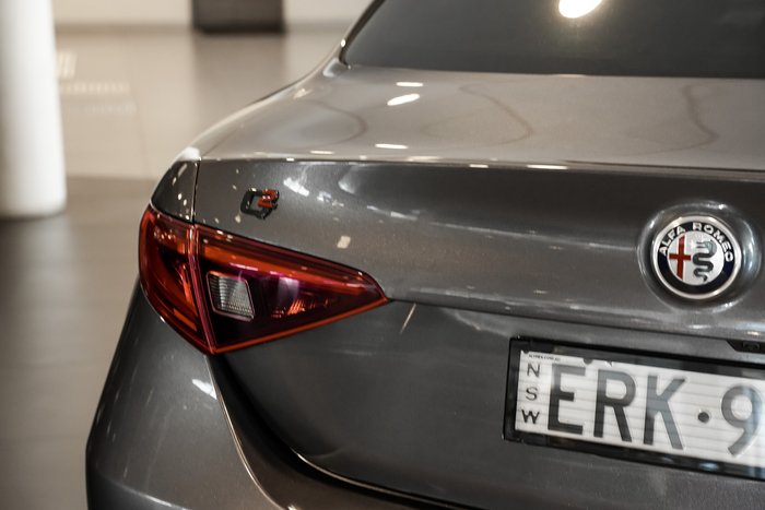 2021 Alfa Romeo Giulia Veloce