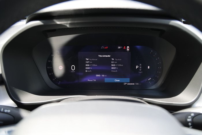 2025 Volvo XC40 Ultra B4 Dark