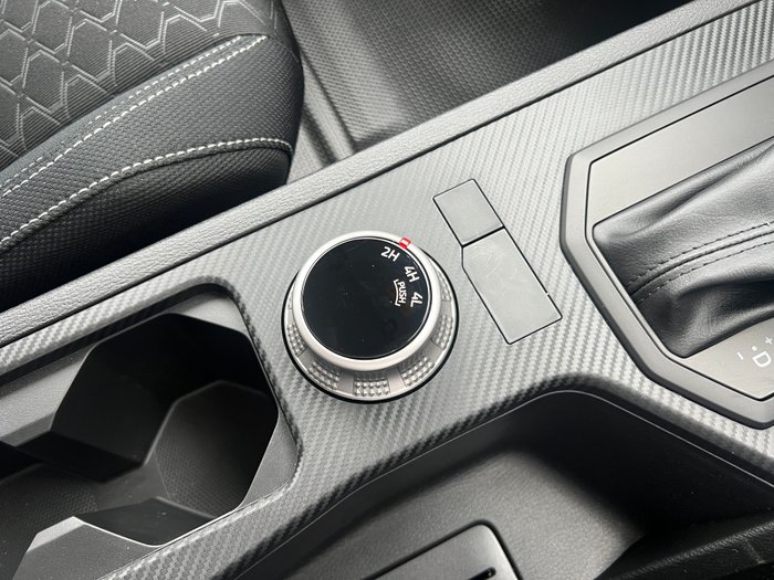 2026 Nissan Navara SL