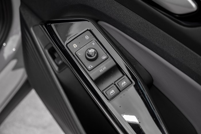 2025 Volkswagen ID.4 Pro