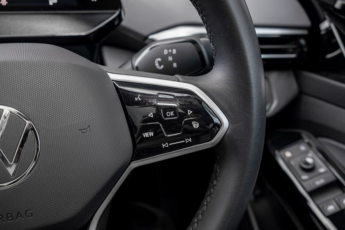 2025 Volkswagen ID.4 Pro
