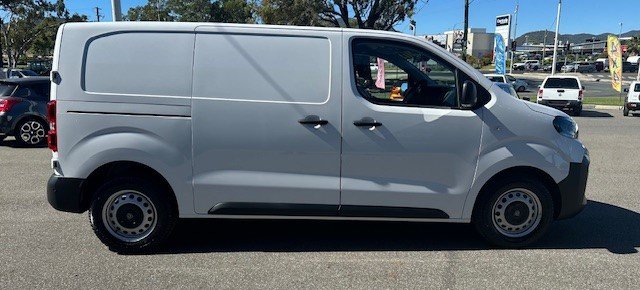 2025 Peugeot Expert Pro