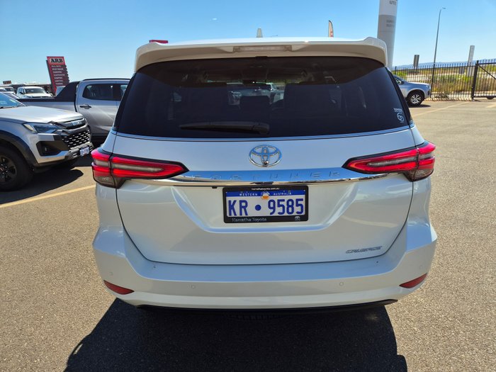 2023 Toyota Fortuner Crusade White