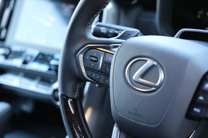 2025 Lexus LX700h LX700h Sports Luxury 3.5L 1MHV Automatic Wagon 3D26290 001