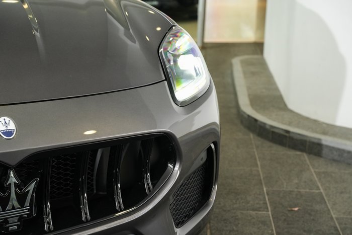 2025 Maserati Grecale MODENA 330HP HYBRID GRIGIO LAVA