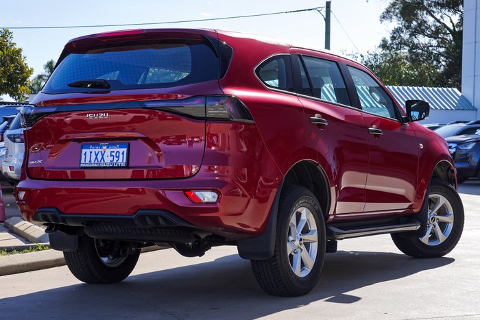 2026 Isuzu MU-X LS-M