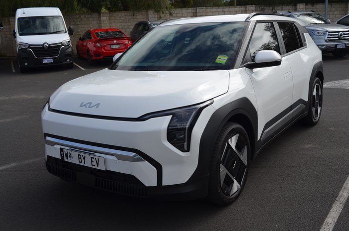 2025 KIA EV3 2025 KIA EV3 SV EV3 EARTH FWD LR SUBTLE GREY INT