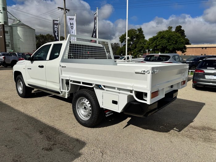 2026 MITSUBISHI Triton GLX