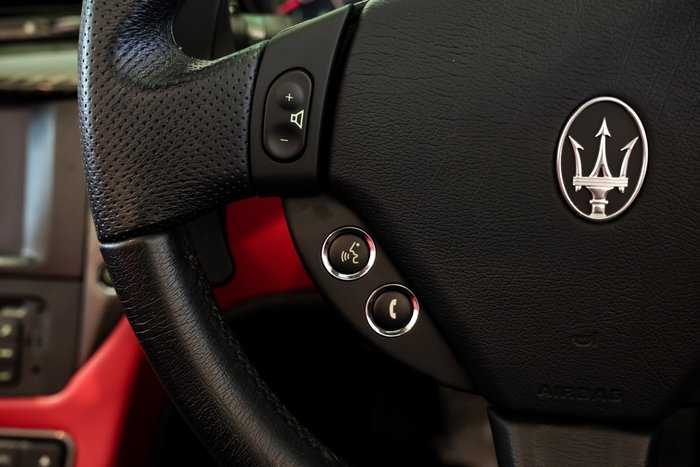 2015 Maserati GranCabrio Sport