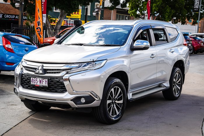 2016 MITSUBISHI PAJERO SPORT EXCEED (4x4)