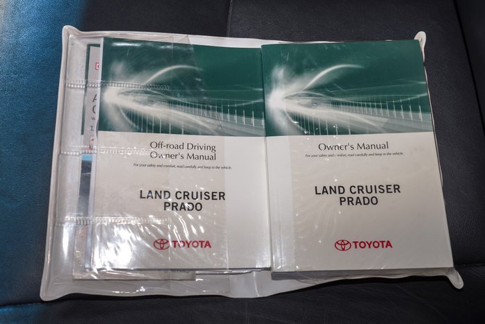 2017 Toyota Landcruiser Prado Altitude