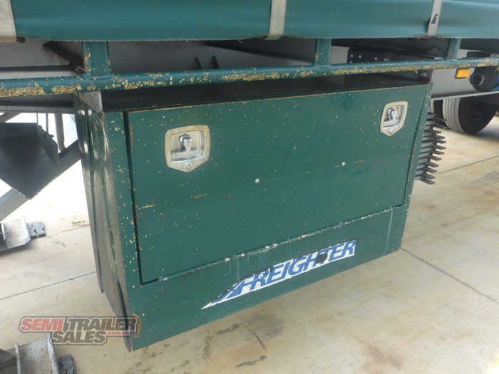 2013 Maxitrans 22 Pallet Curtainsider   