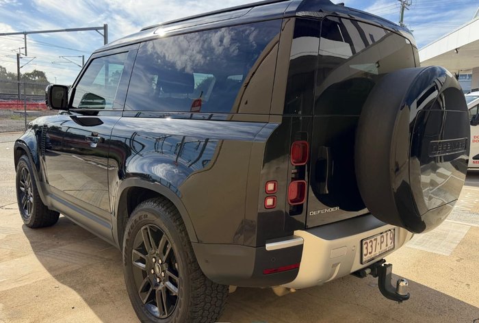 2022 Land Rover Defender 90 D250 S