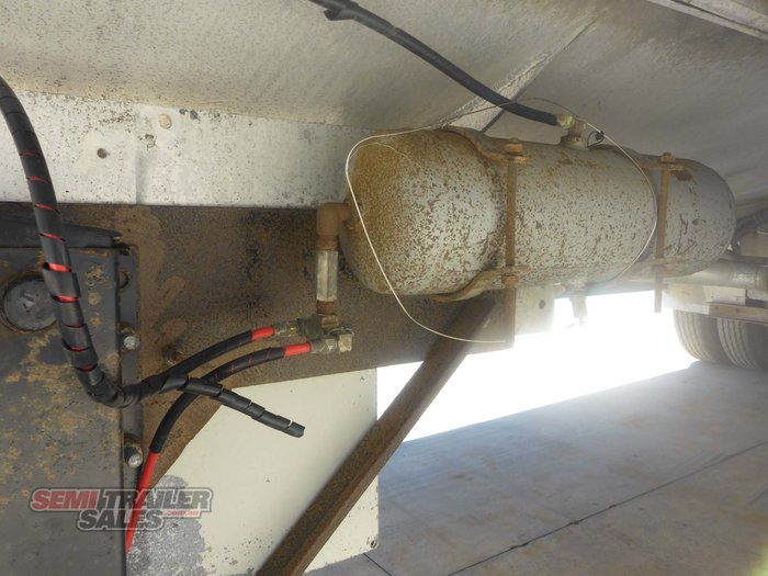 1994 Hockney Aluminium Tanker