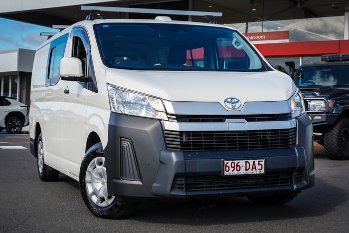 2021 Toyota HIACE