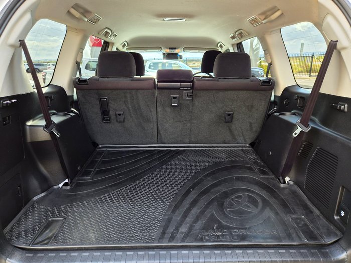 2021 Toyota Prado GXL White