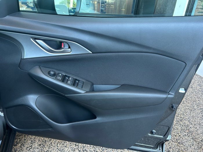 2025 Mazda CX-3 G20 Pure