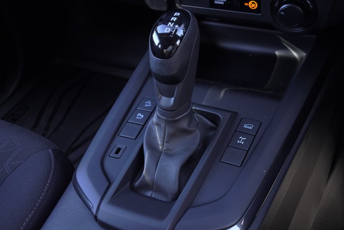 2025 Isuzu D-MAX X-RIDER