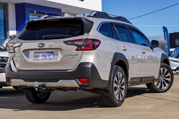 2024 Subaru Outback AWD Touring XT