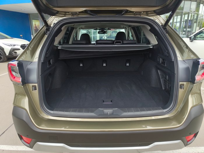 2025 Subaru Outback AWD Touring XT