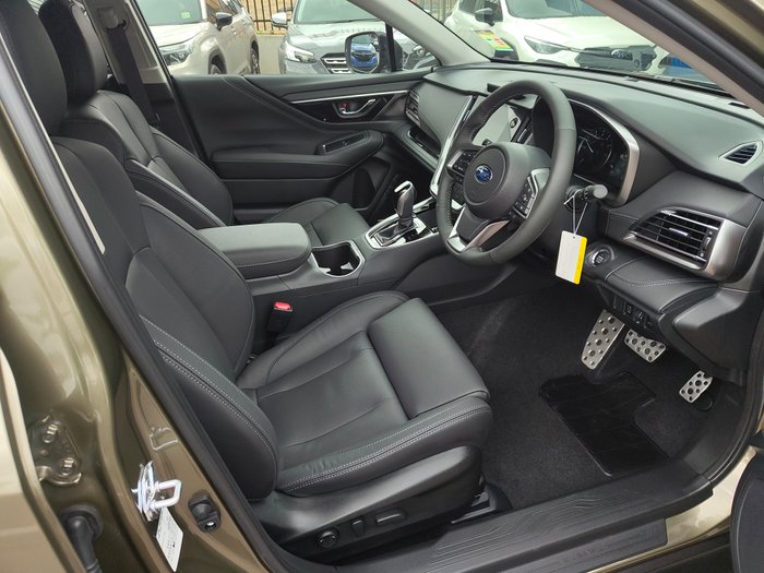 2025 Subaru Outback AWD Touring XT