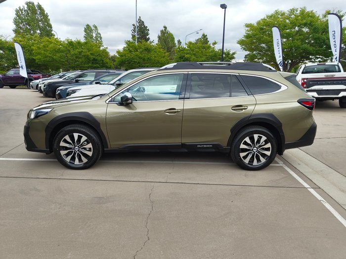 2025 Subaru Outback AWD Touring XT