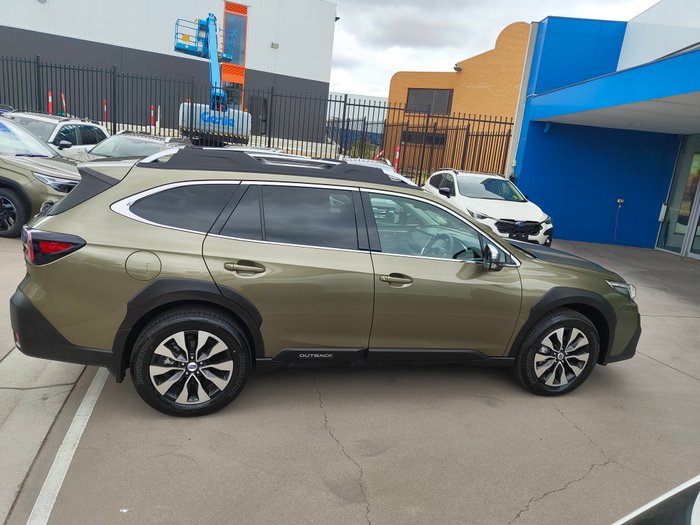 2025 Subaru Outback AWD Touring XT