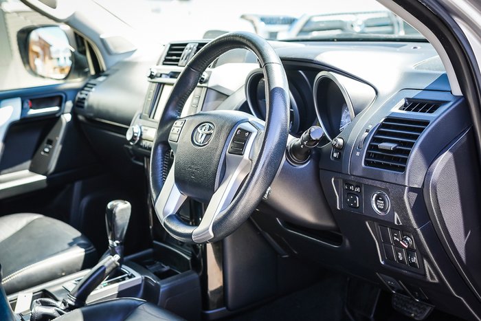 2017 Toyota PRADO GXL