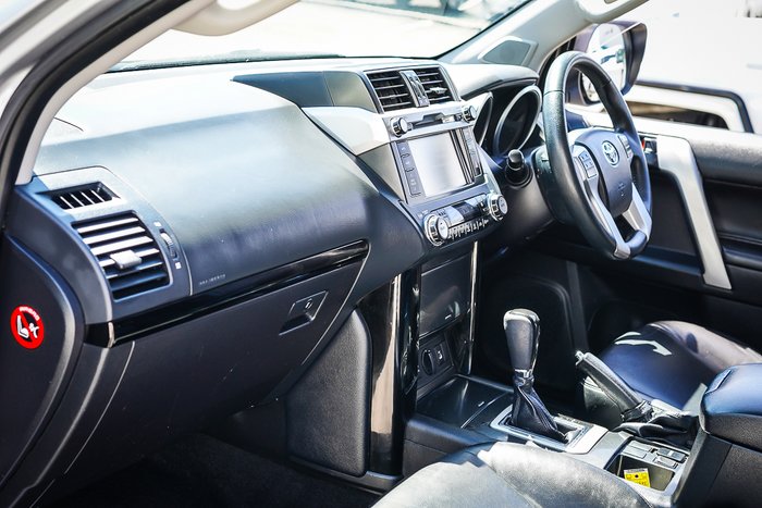 2017 Toyota PRADO GXL