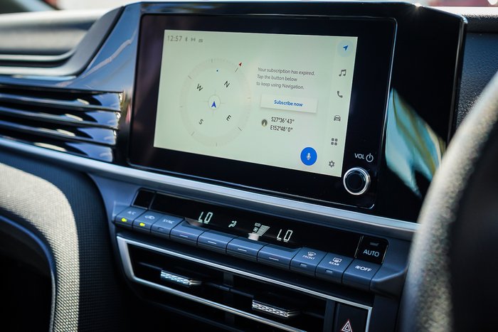 2025 Toyota CAMRY HYBRID Ascent