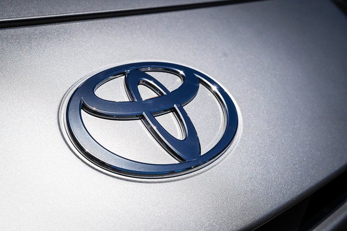 2025 Toyota CAMRY HYBRID Ascent