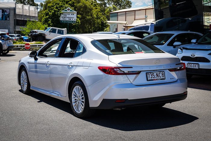 2025 Toyota CAMRY HYBRID Ascent