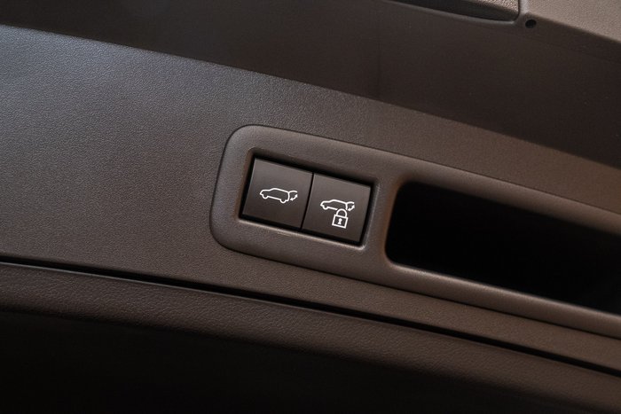2025 Lexus UX300h F Sport 2WD