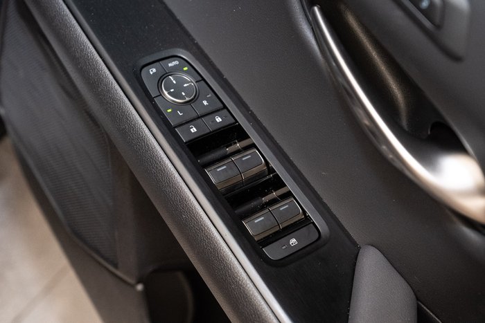 2025 Lexus UX300h F Sport 2WD