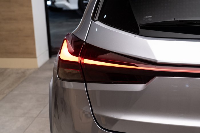 2025 Lexus UX300h F Sport 2WD