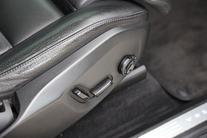 2022 Volvo XC90 B6 Inscription