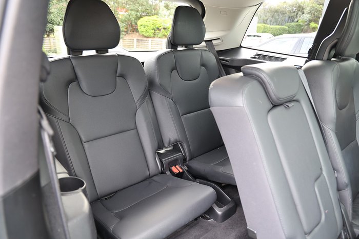2022 Volvo XC90 B6 Inscription