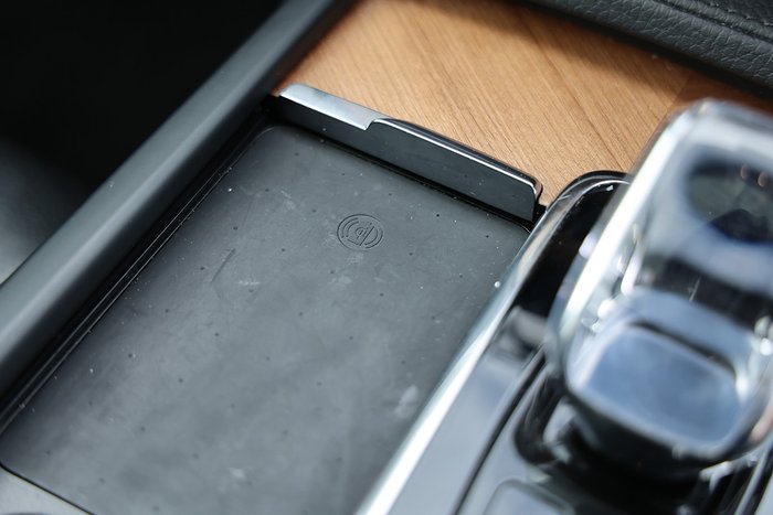 2022 Volvo XC90 B6 Inscription