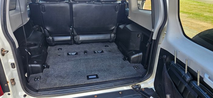 2004 Mitsubishi Pajero GLS NP MY04 White