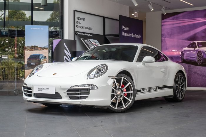 2013 Porsche 911 Carrera 4