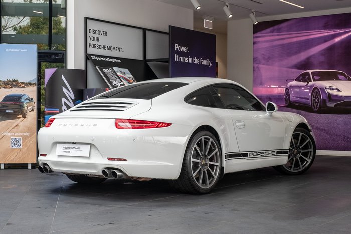 2013 Porsche 911 Carrera 4
