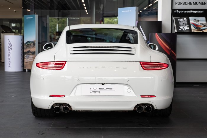 2013 Porsche 911 Carrera 4