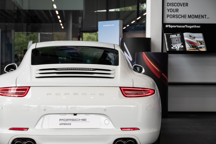 2013 Porsche 911 Carrera 4