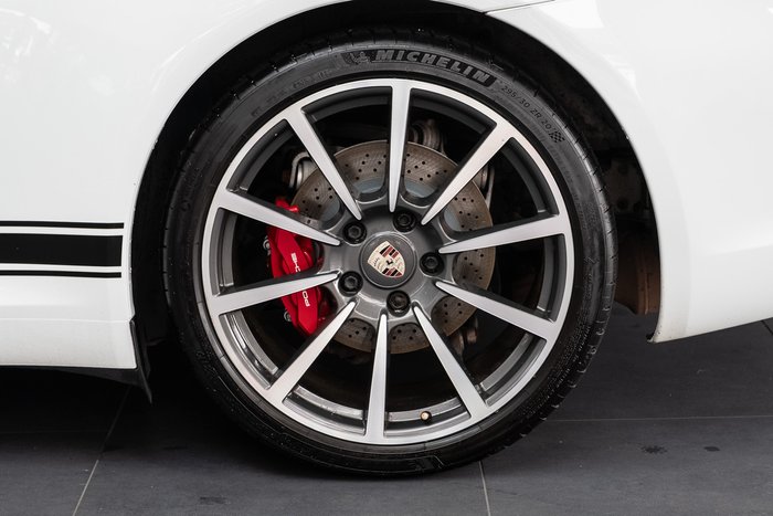 2013 Porsche 911 Carrera 4