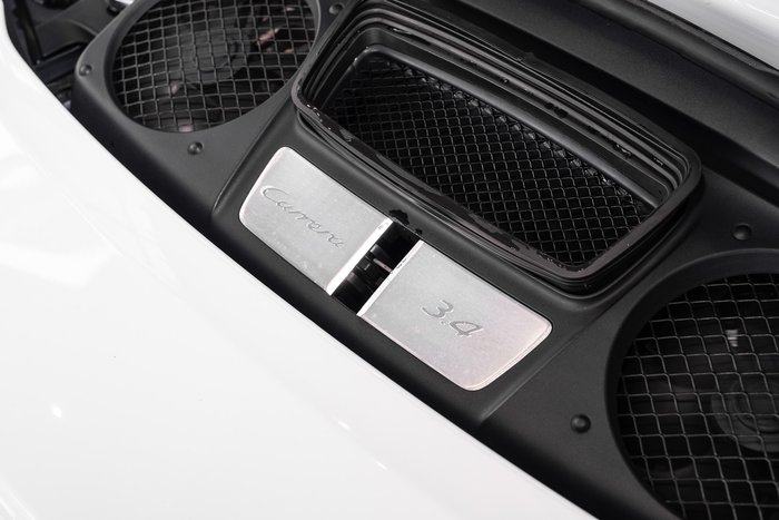 2013 Porsche 911 Carrera 4