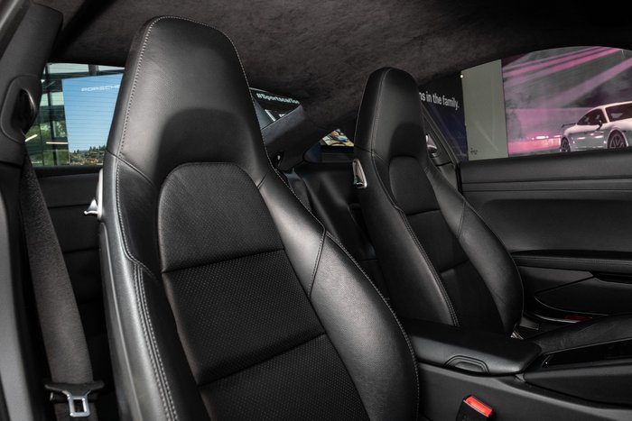 2013 Porsche 911 Carrera 4