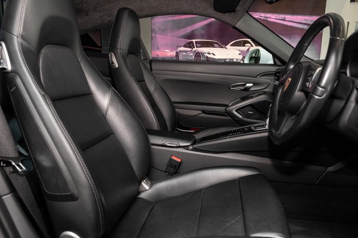 2013 Porsche 911 Carrera 4