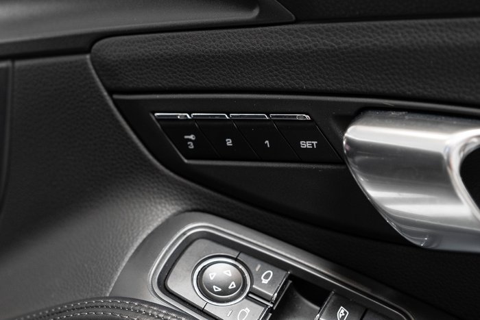 2013 Porsche 911 Carrera 4