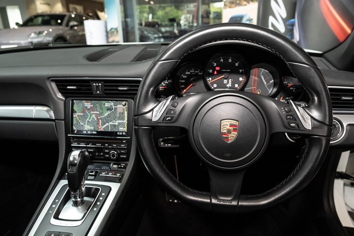 2013 Porsche 911 Carrera 4